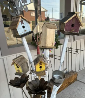 Vintage & New Patio, Garden Center